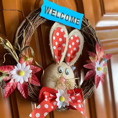 Joan Gasthuis Përmet