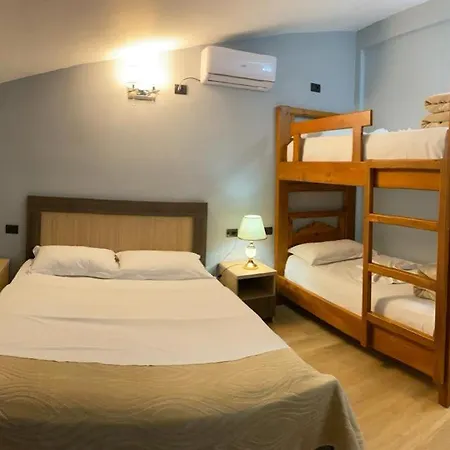 Joan Guest house *