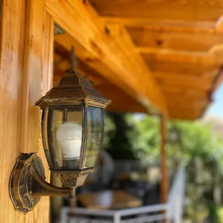Joan Guest house Permet